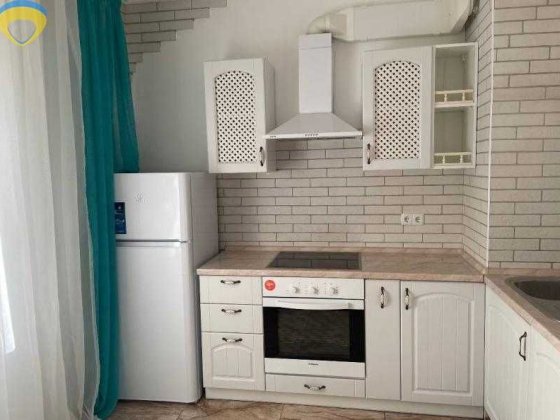 Продам простору 1-кімнатну квартиру в новому будинку на Таїрова Одесса