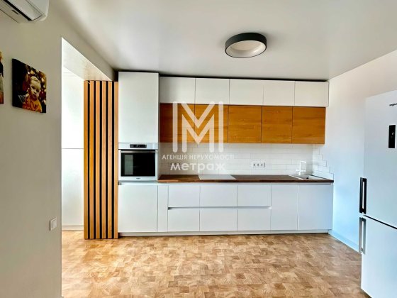 Продажа 2х уровневой квартиры в ЖК Лазурный Центр Автономное отопление Харків