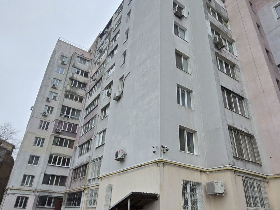 Молдаванка/Косвенная, 3-х комнатная, 125 кв. 1 этаж, 3 лоджии, 440 у.е Одеса