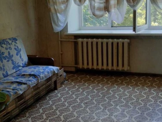 3 кімнатна квартира на середньому поверсі на проспекті Глушко. Одеса