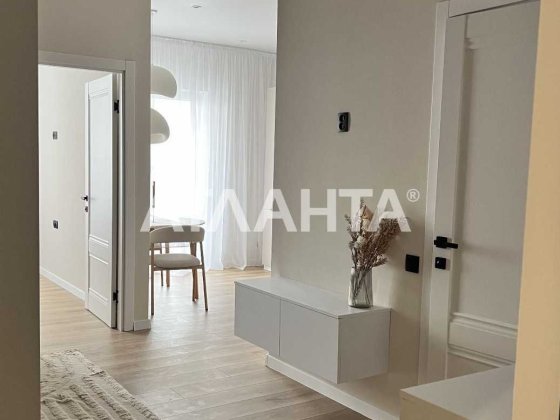 Стильна квартира з євроремонтом і панорамою | Краснова Одеса