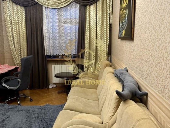 Продаж 2к квартири в сталінкі по вул. Сирецька, Куренівка Київ