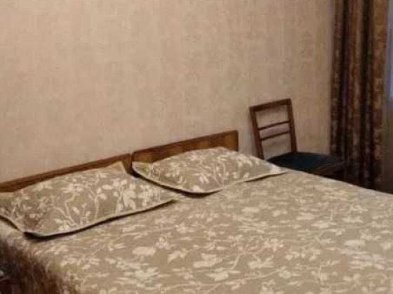 2-кімнатна квартира 45 м2 по вул. Романа Ратушного Київ