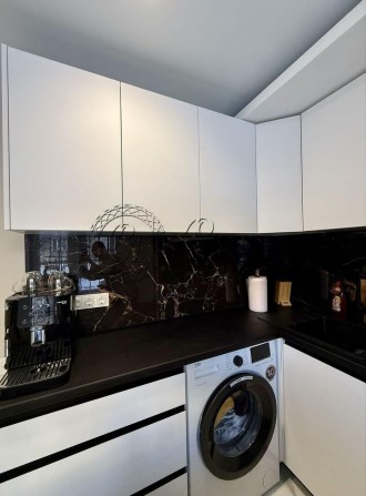 Продаж 2-кімн квартири на Дзюби, 8, Борщагівка. - фото 1