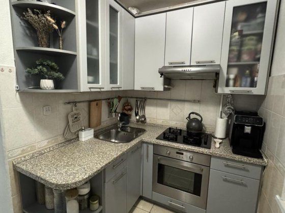 Продаж 1к квартири по вул. Симиренка 28, Святошинський район Киев