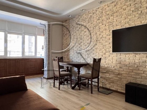 Продаж 1 кімн. квартири в ЖК Династія, вул. Липківського, Вокзальна Киев