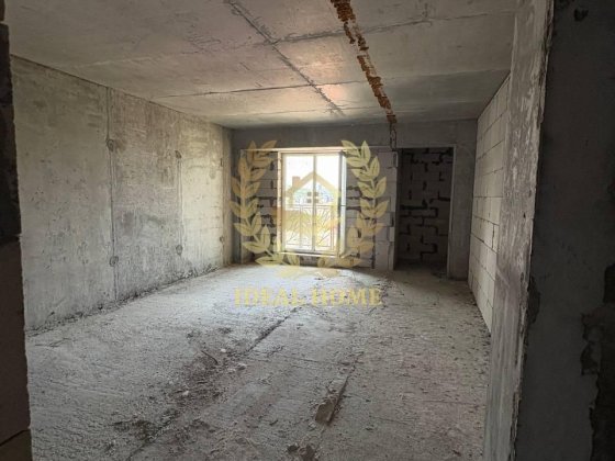 продам 1 к квартира вул Вижній Вал Київ