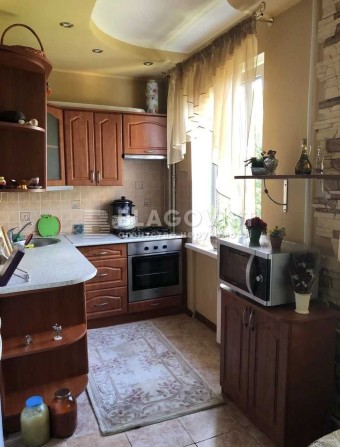 Продам 3 кімнатну квартиру на Єреванській 13 Соломянський - фото 1