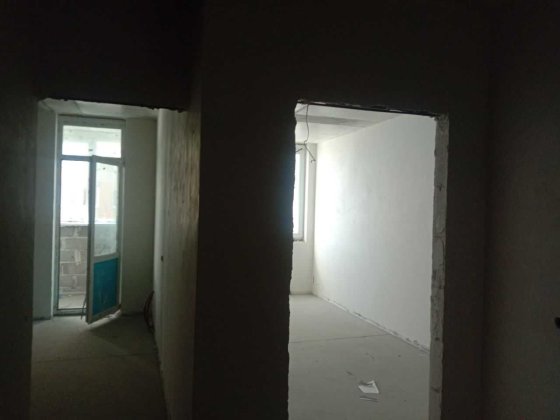 37м2  Київ, в. С. Стешенків  9, " Генератор і ліфт працюють" Київ