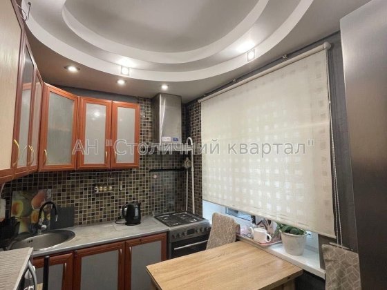 Борщагівка Трикімнатна Зодчих 36 Киев