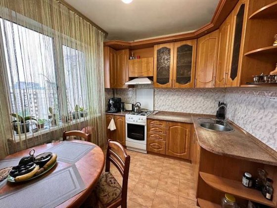 Продаж 3к. квартири, Симиренка 34-А, газ Київ
