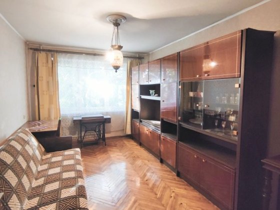 Продам 2- к .кв., ул.  Светлая-1, М Студенческая 10 мин Харьков