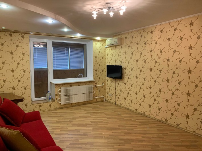 Продам 2 к. кв. в новострое Героев Харькова, возле метро
2870000 грн - фото 1