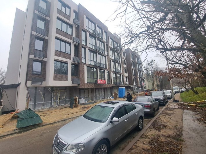 Продам квартиру 1 кімнатна центр Києва Газ ,укриття та паркінг - фото 1