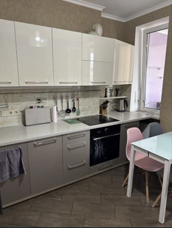 ПРОДАЖ евродвушка м.Академмістечко Олевська 5 - фото 1