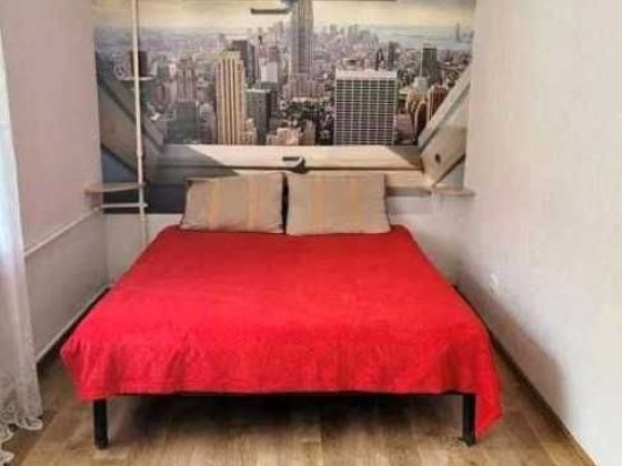 Затишна 2-кімната квартира по пр-т Любомира Гузара Киев