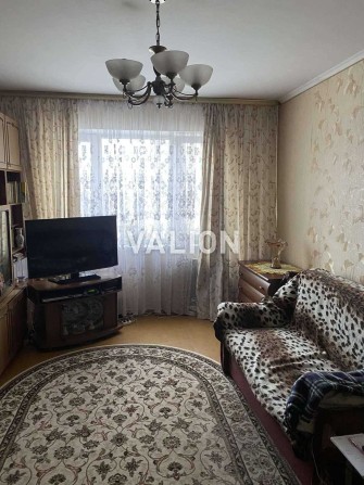 Продам  3-кімнатну квартиру по вул. Велика Окружна, 3 - фото 1