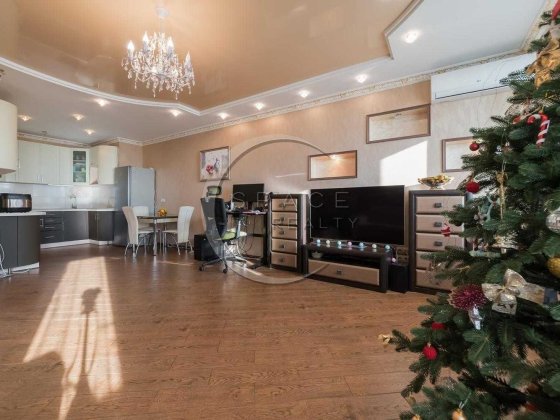 ЖК Парковий 2-кім кв-ра 82.кв.м.Миколи Руденка бульв. (Кольцова) 14ж. Київ