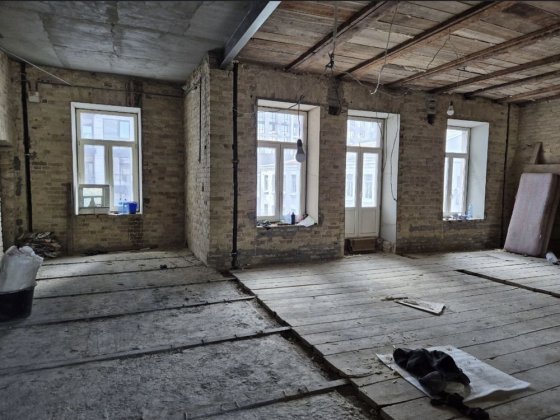 Ярославів Вал. Продаж квартири 150 м2 на Золотих Воротах Киев