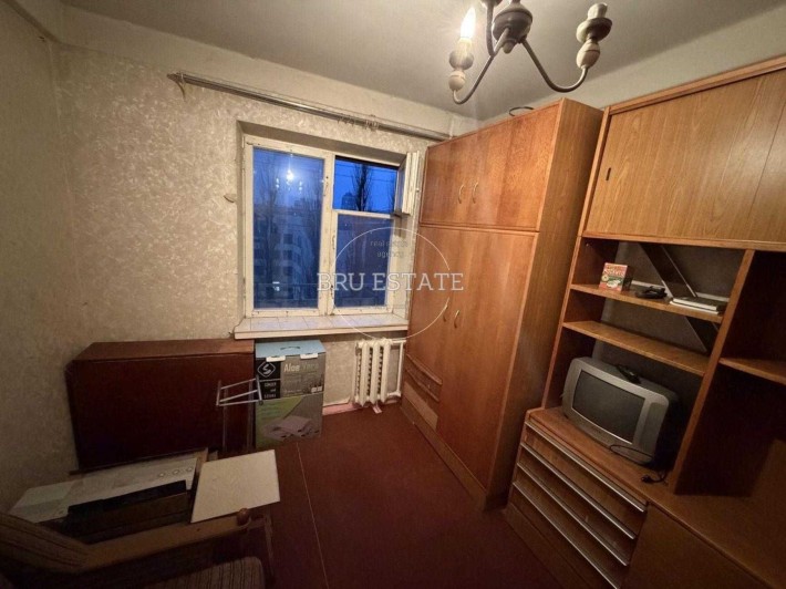 Продам дешево 3к квартиру Борщагівка м Житомирська парк Совки - фото 1