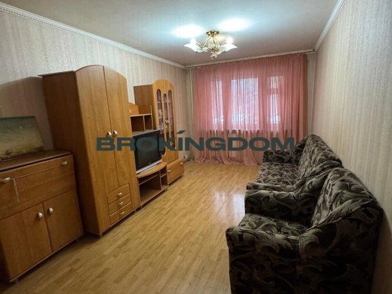 2к кв. 43 кв. м  на вул. Миколи Василенка 23Б Киев