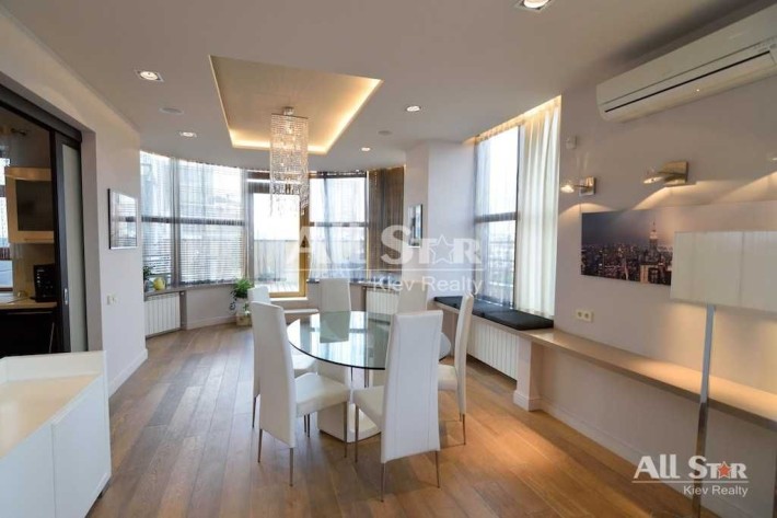 Продаж 3к квартири в Києві, Жилянська вул., 59 Без комісії - фото 1