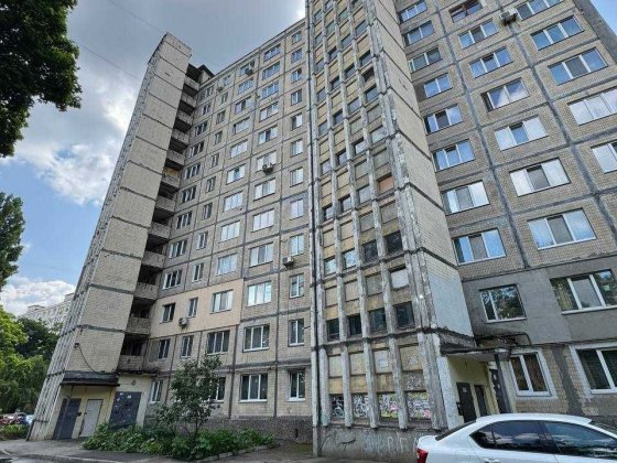 Продаж 3к квартири біля метро Академмістечко БЕЗ КОМІСІЇ Киев