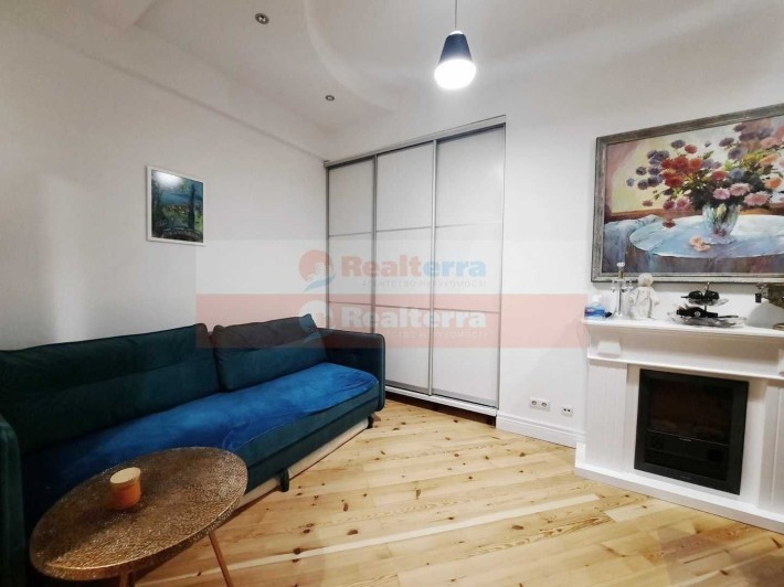 Продаж 3к, сталінка, м.Шулявка 5 хв, Берестейський пр-т,45 - фото 1