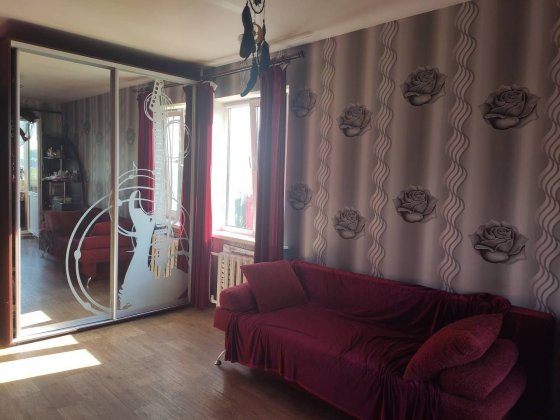 Продам трикімнатну квартиру,  Подільський  р-н,Виноградар ,Порика 18 Київ