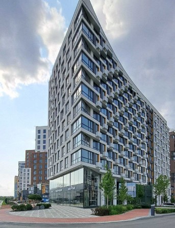 Продам 3кімнатну квартиру в ЖК Lucky Land - фото 1