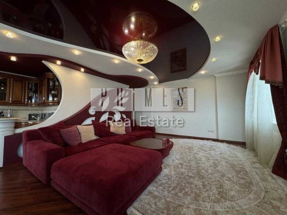 Продаж 3 кімн квартира Святошин вул Верховинна дорогий якісний ремонт Киев