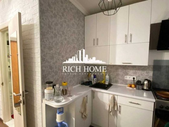 м. Нивки, Берестейська, Зеленого клину 10, продаж квартири, 2 поверх Київ