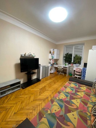 3 кімнатна сталінка з ліфтом та з ремонтом! Севастопольска площа. - фото 1