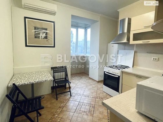 4-кімнатна квартира на бульварі Тараса Шевченка Киев