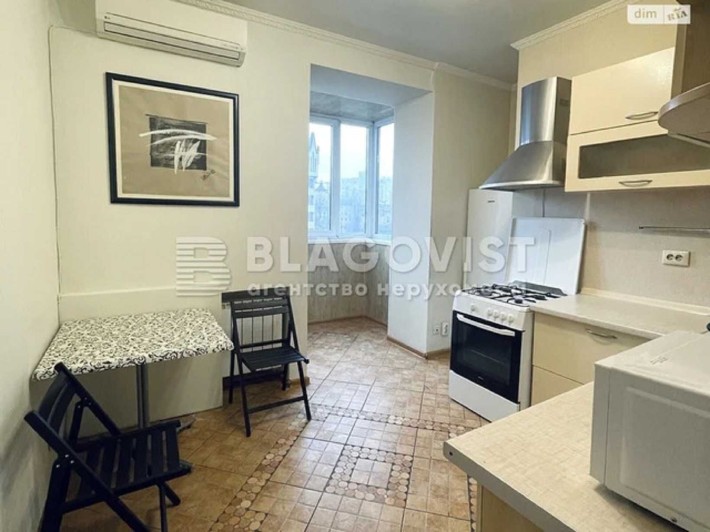 4-кімнатна квартира на бульварі Тараса Шевченка - фото 1