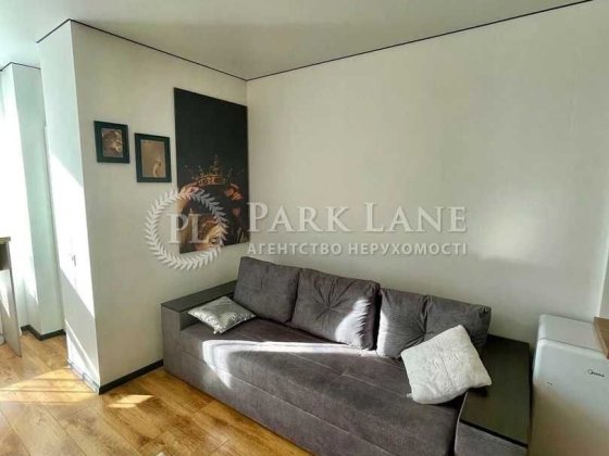 Квартира з гарним ремонтом 1к ЖК Медовий Кадетський Гай Солом'янський Киев