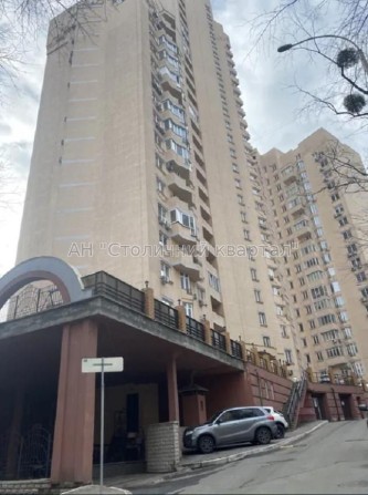 П'ятикімнатна квартира на сьомому поверсі на Липківського, 18 - фото 1