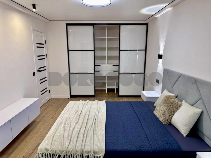 1-кімнатна квартира просп. Перемоги 19 - фото 1