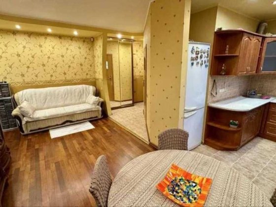 Продаж 3 к. квартири Єреванська 13, Солом'янський Киев