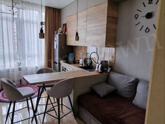 Продається 1 кімнатна квартира по вулиці Ернста Киев