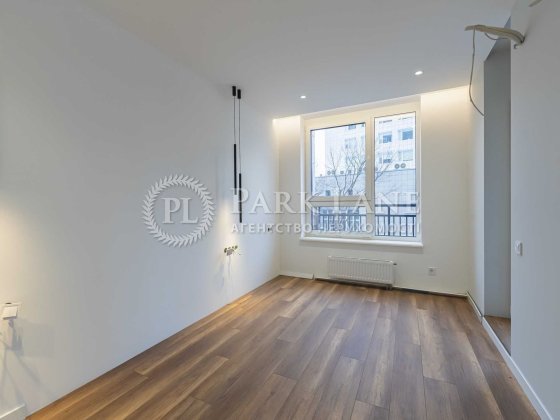 2к з ремонтом центр Львівська площа Золоті ворота Кудрявська 24а Київ