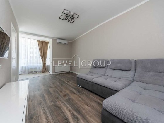 Продаж просторої однокімнатної квартири в ЖК Львівський квартал Киев