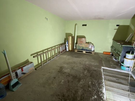 Гараж цегляний, перша школа Лубни