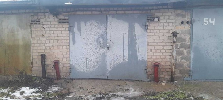 Копират ив звездный заречный рядом магазин авто  6на4 - фото 1