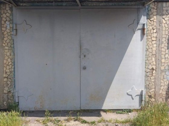 Гараж на космонавтов