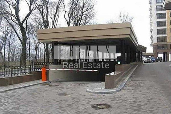 Продажа паркоместа 26.2м2, ЖК "Грушевского 9А", Печерск - фото 1