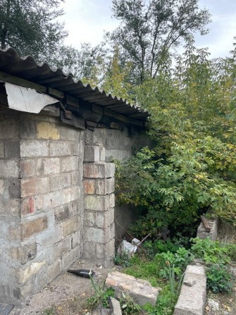 Продам кирпичный теплый гараж - фото 1