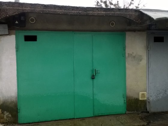 Продам гараж " Синеозёрное" Киев
