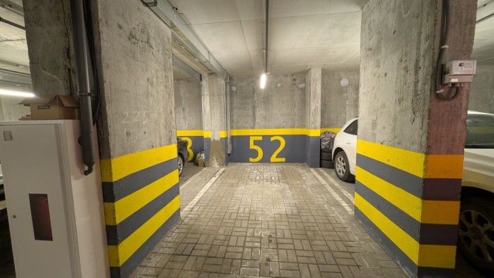 Продається паркомісце Авалон Зелена - фото 1