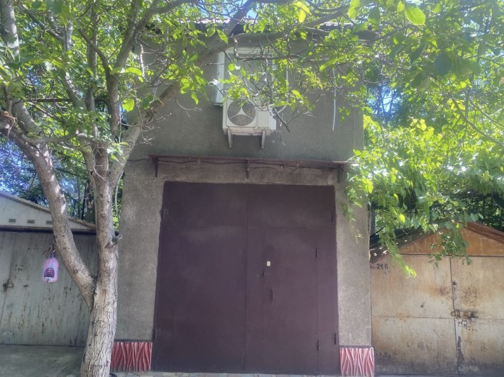 Капітальний гараж , на вул. Радісна, біла жк «Пространство». - фото 1